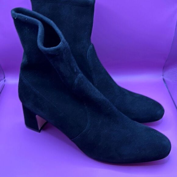 Stuart Weitzman Women's 11 Black Heel Suede Booties Classic Black Minimalist New - Picture 3 of 16